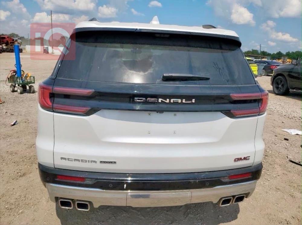 GMC Acadia